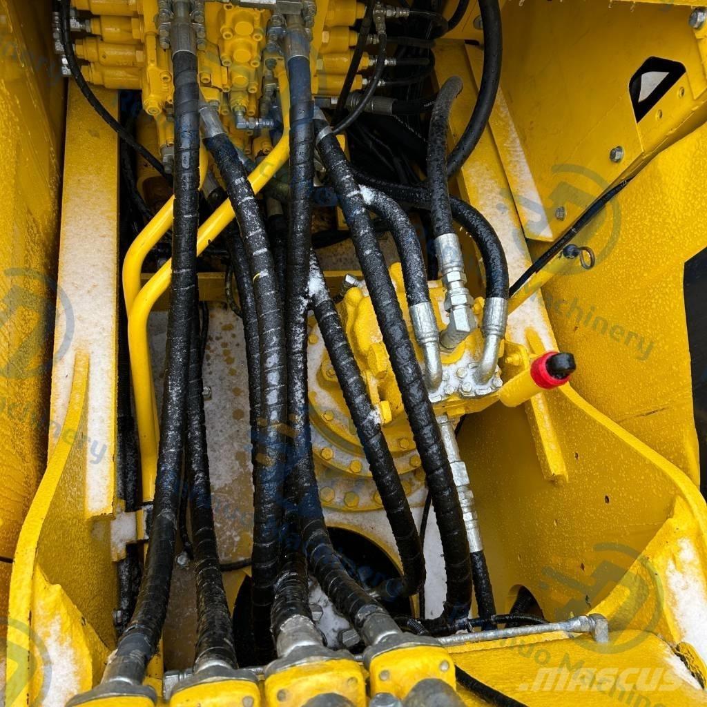 Komatsu PC200-8 Excavatoare pe șenile

