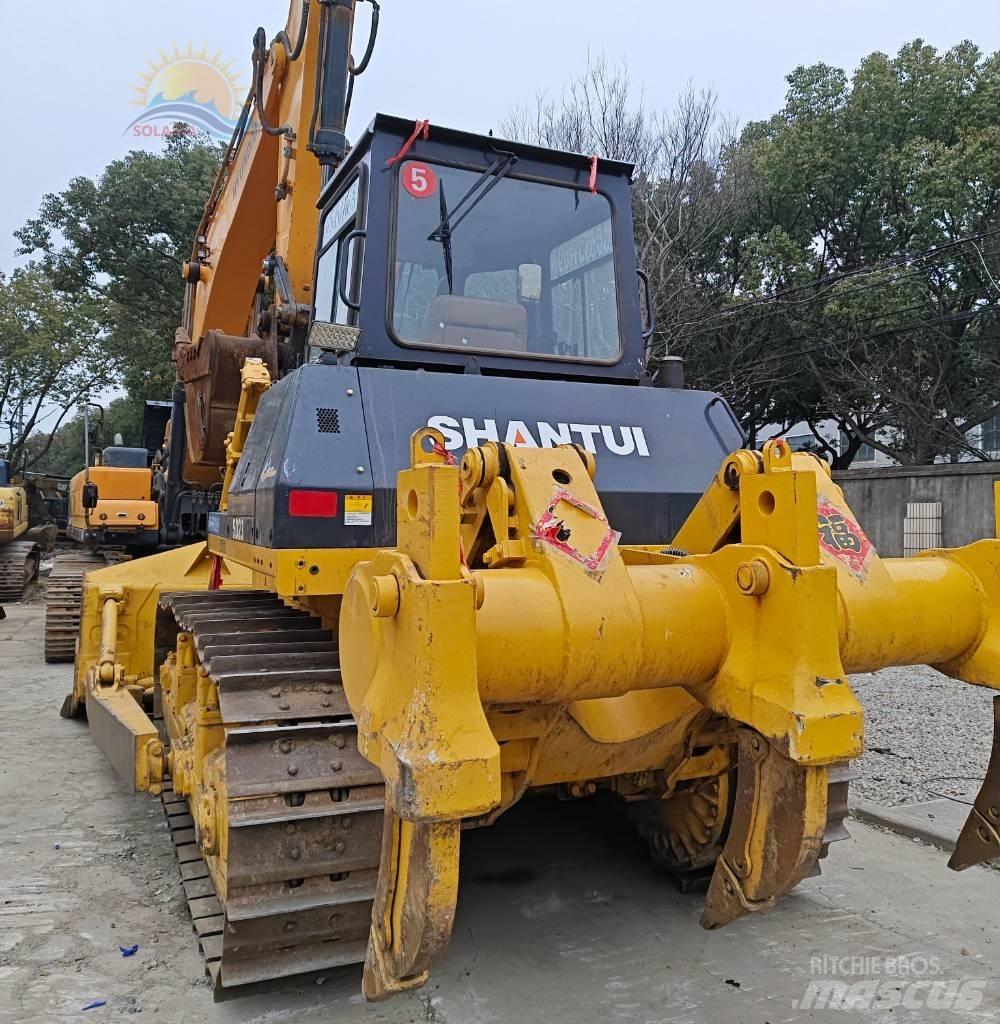 Shantui SD 23 Buldozere pe senile