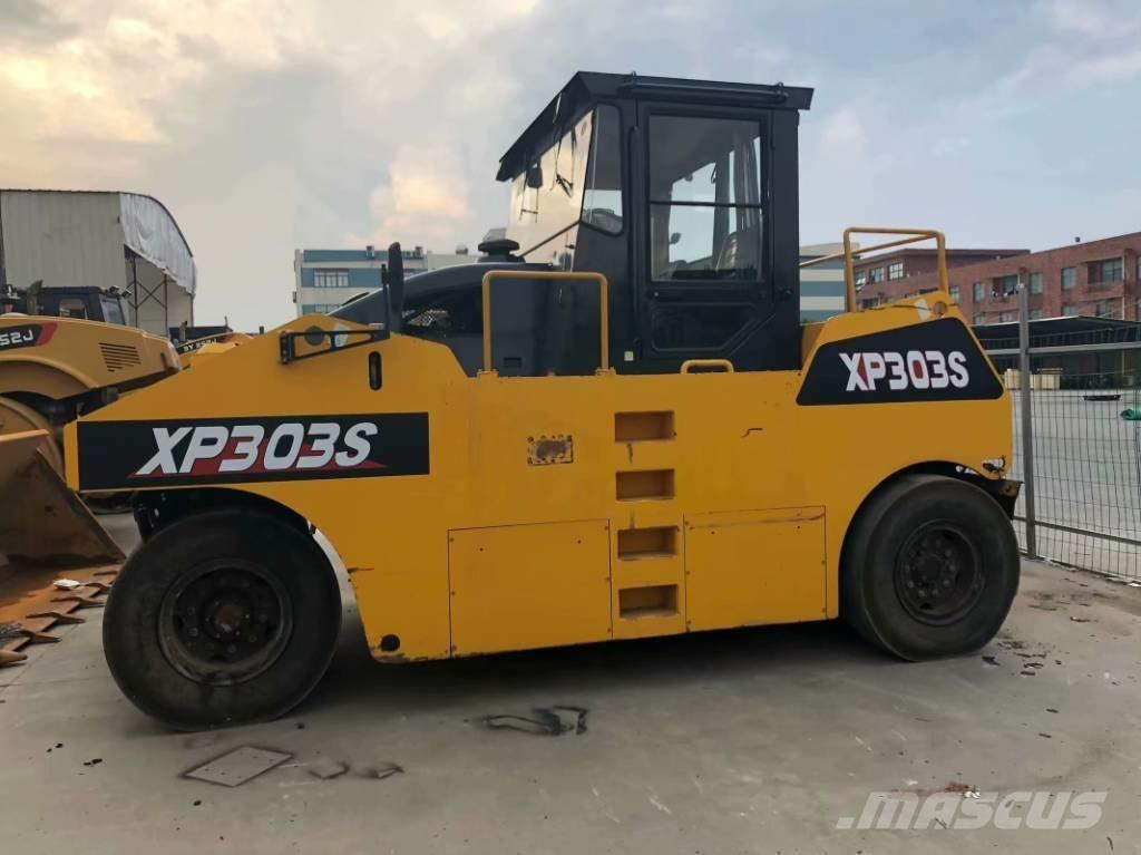 XCMG XP303 Cilindri compactori cu roti