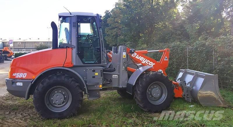 Weycor AR 580 Incarcator pe pneuri