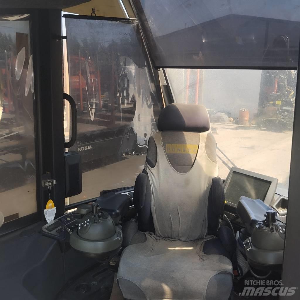 Ponsse Ergo 8W Combine forestiere