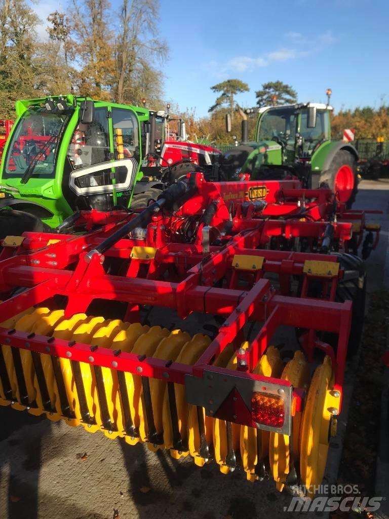 Väderstad TD300 Cultivatoare