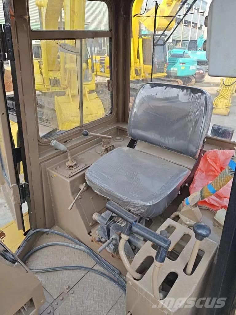CAT D 6 G Buldozere pe senile