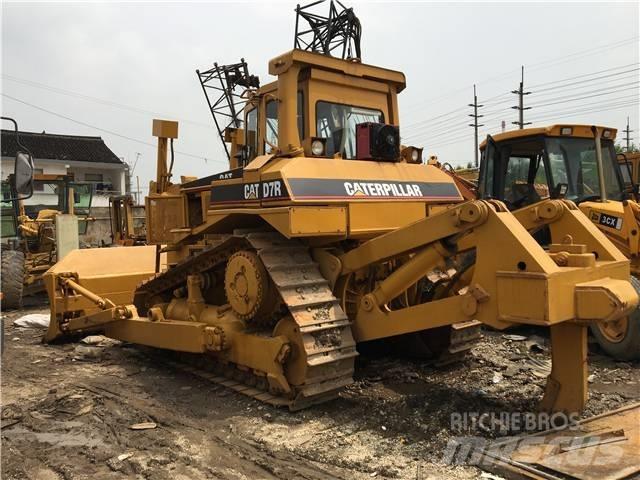 CAT D7R Buldozere pe senile