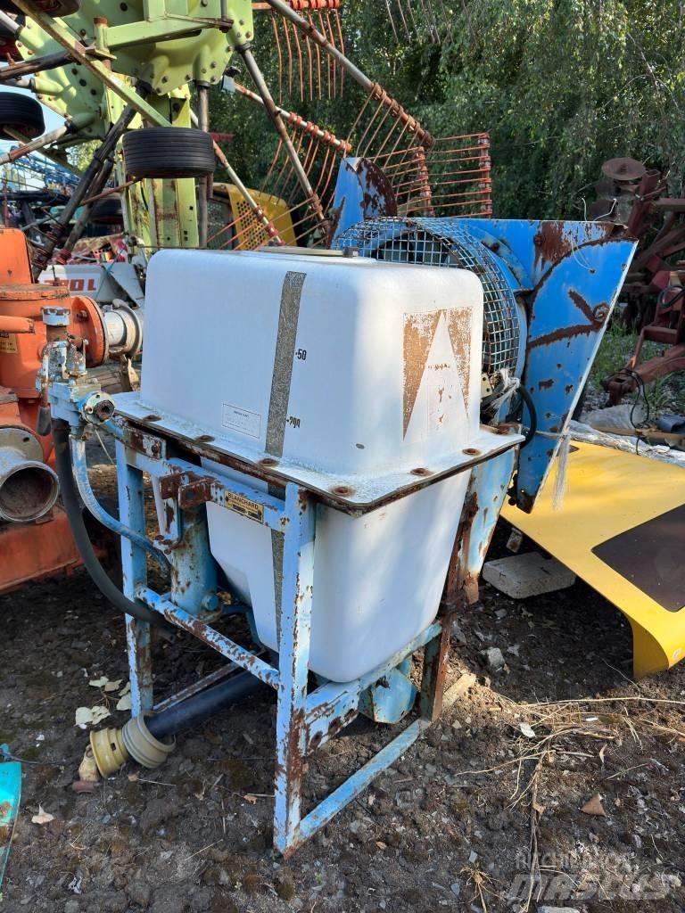 Blanchard 220 Erbicidatoare