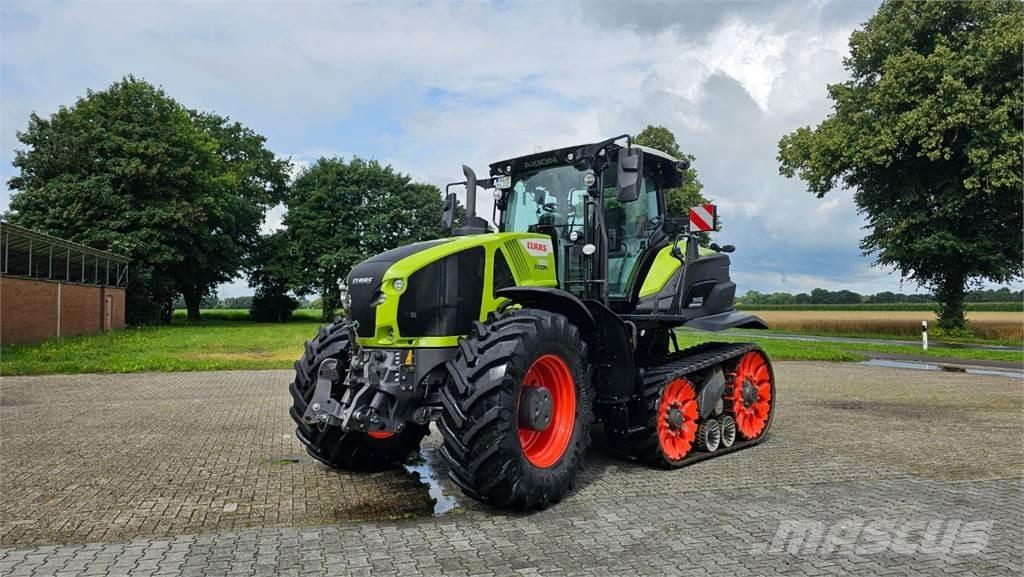 CLAAS Axion 930 TT Tractoare