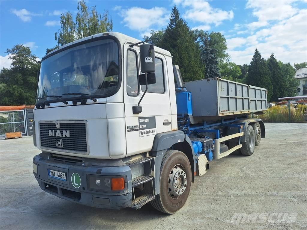 MAN 26.403 6X2 Camion cabina sasiu