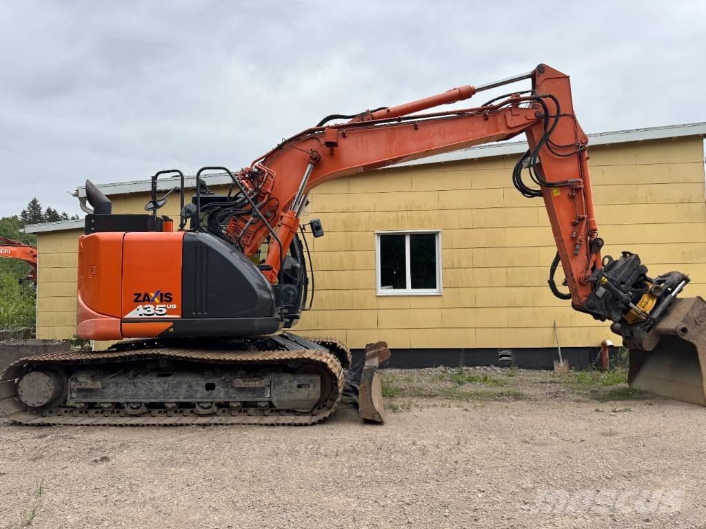 Hitachi ZX135USBL-6 Excavatoare pe șenile
