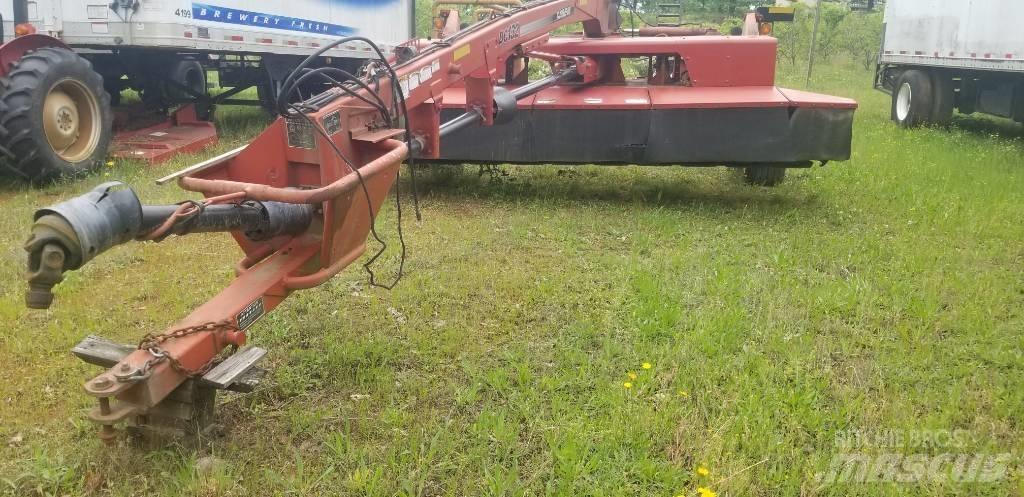 Case IH DC 132 Cositoare de iarba cu umidificator