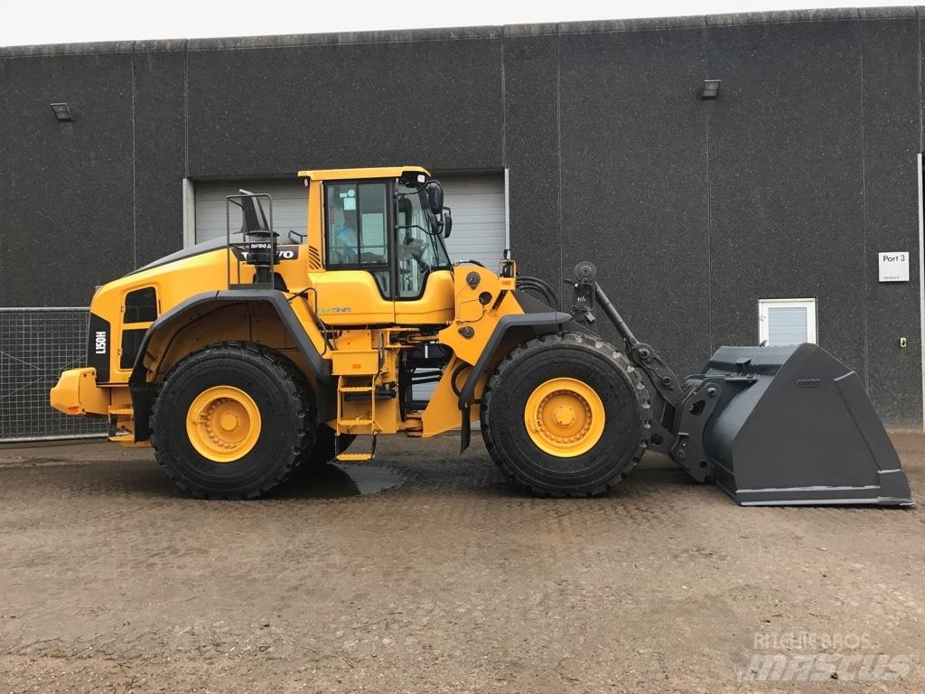 Volvo L150H Incarcator pe pneuri