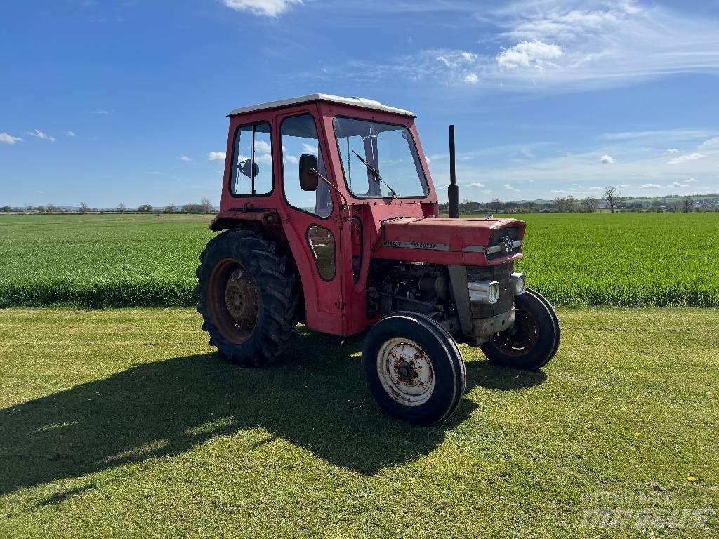 Massey Ferguson 135 Tractoare