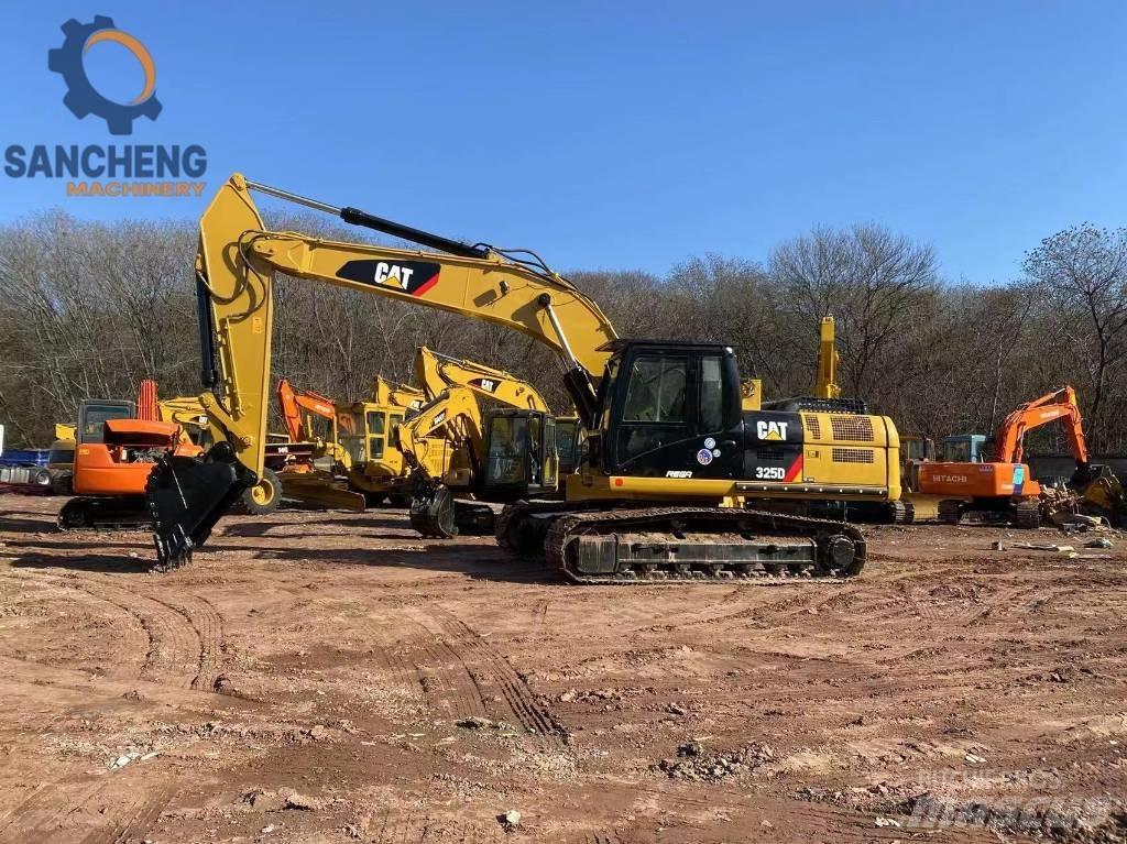 CAT 325 D Excavatoare pe șenile
