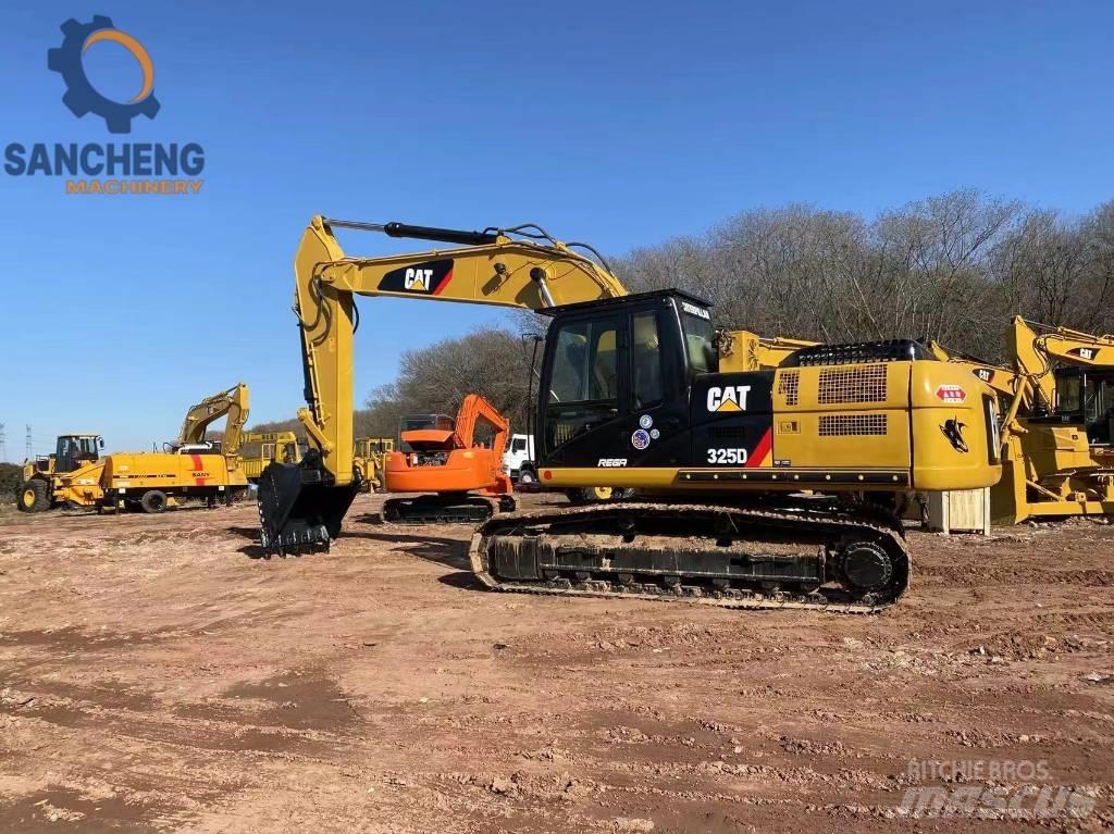 CAT 325 D Excavatoare pe șenile
