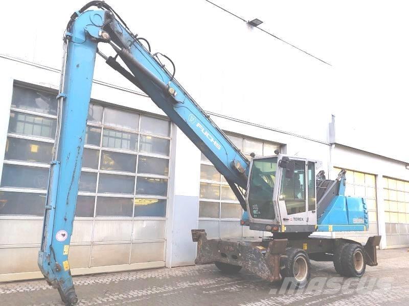 Fuchs MHL 335 E Paleta de manipulare