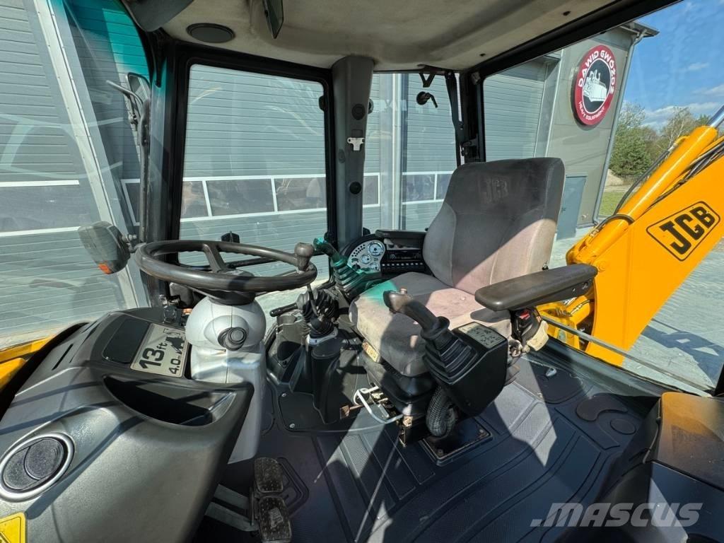 JCB 3 CX Buldoexcavatoare