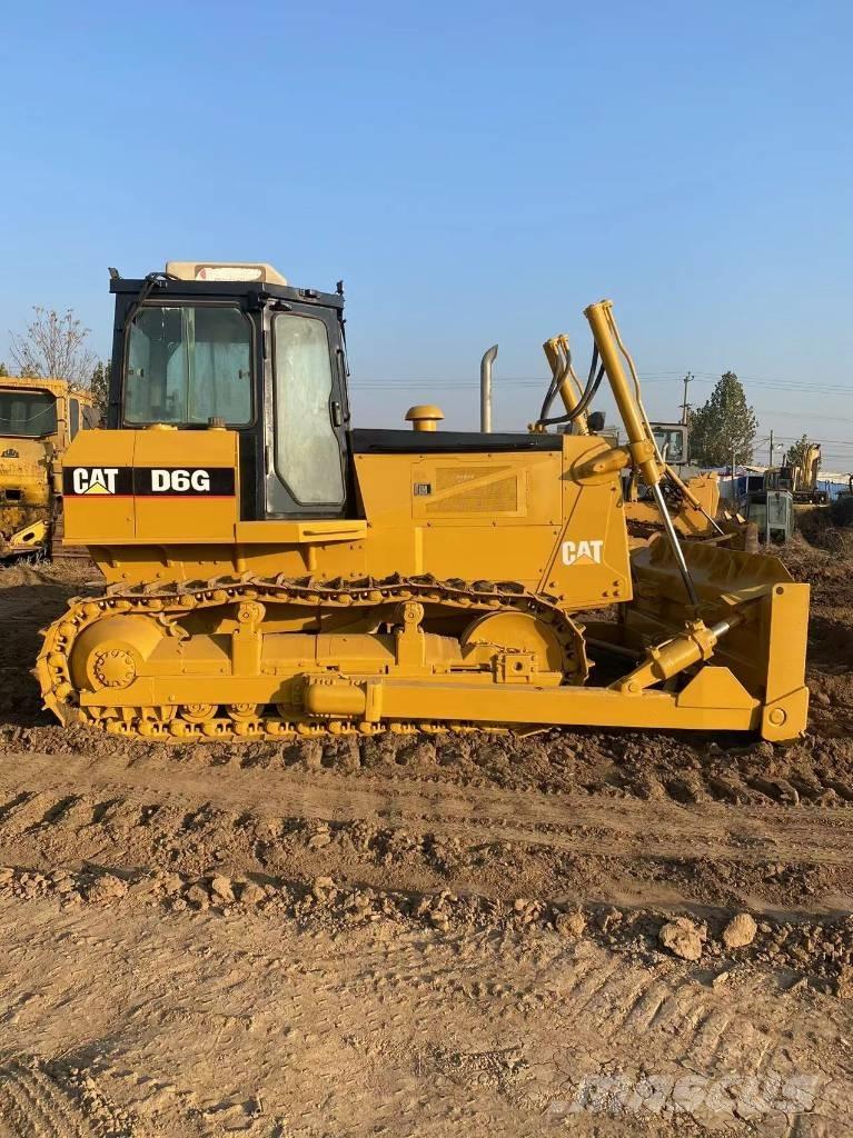 CAT D 6 G Buldozere pe senile
