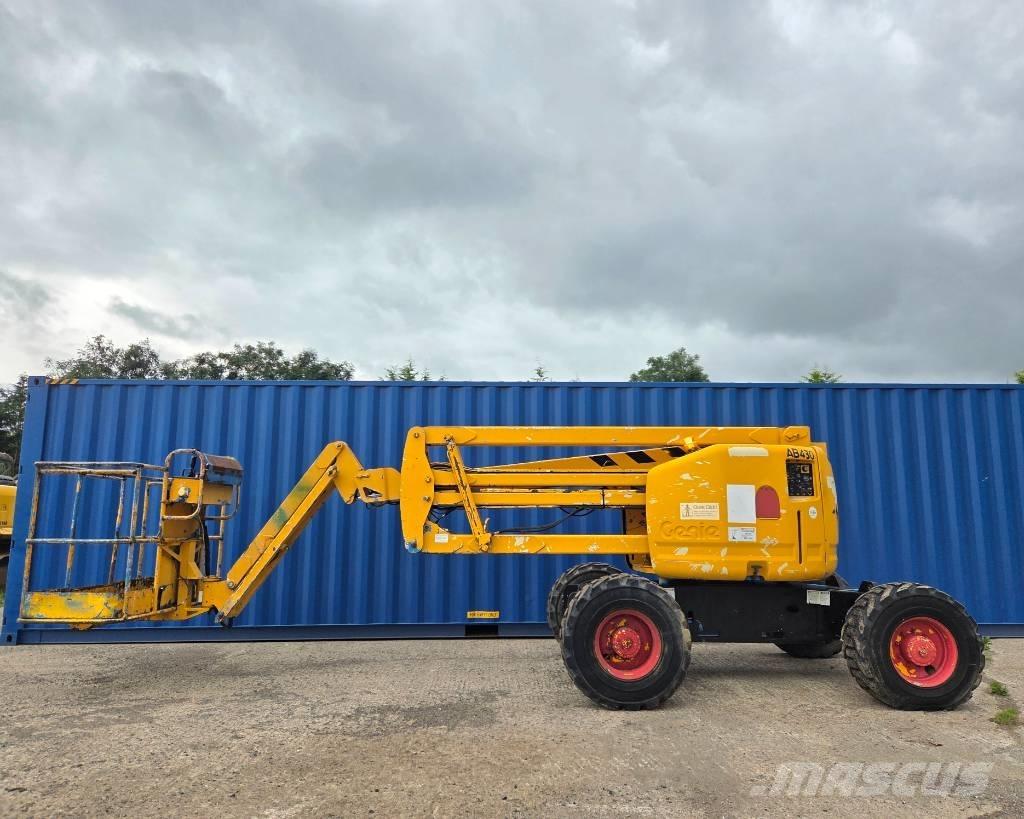 Genie Z 45/25 Nacele cu brat articulat