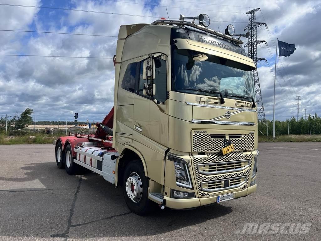 Volvo FH Camion cu carlig de ridicare