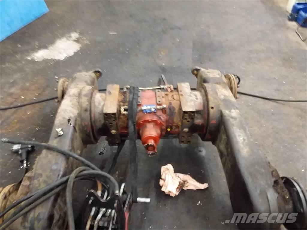 Valmet 820 Transmisie