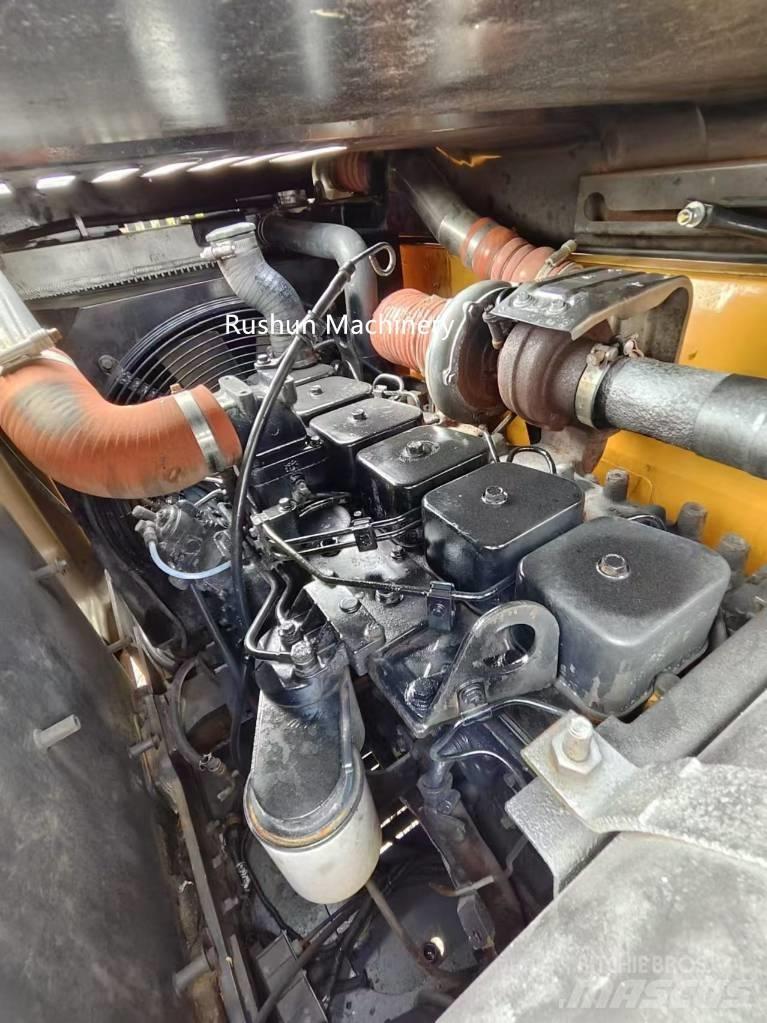 Hyundai 220LC-9S Excavatoare 7t - 12t