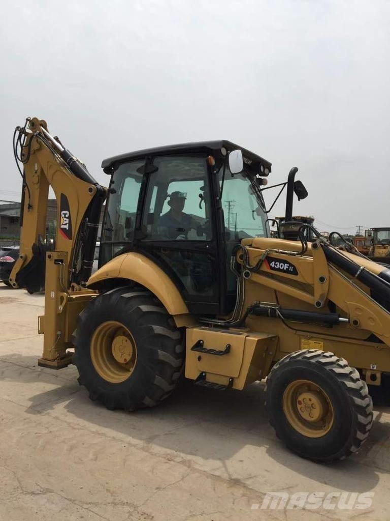 CAT 430F Buldoexcavatoare