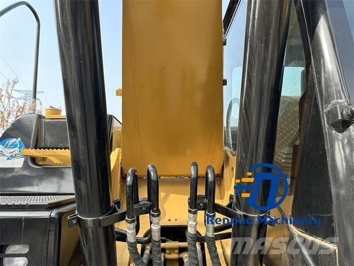 CAT 323D/323/323DL Excavatoare pe șenile
