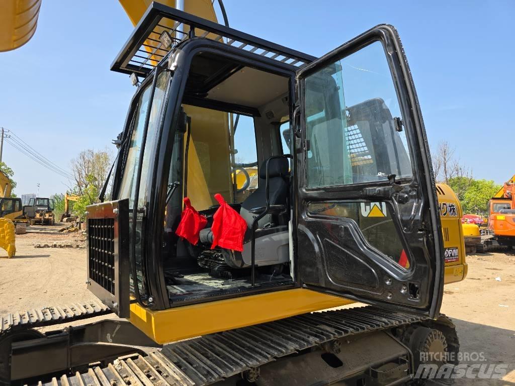CAT 320 D 2 Excavatoare 7t - 12t