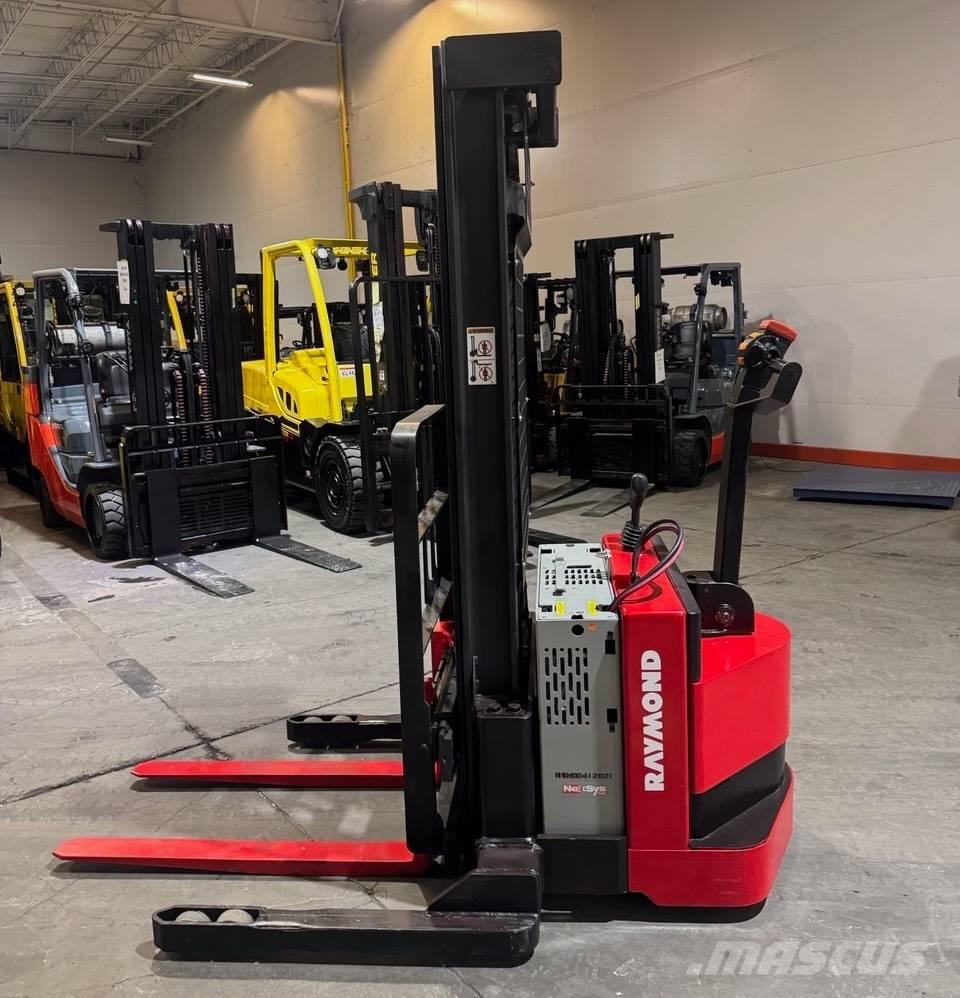 Raymond RSS40 Transpaleti autopropulsanti