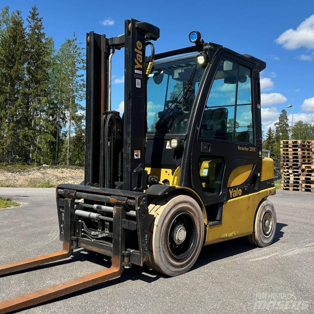 Yale GDP 25 VX Stivuitor diesel