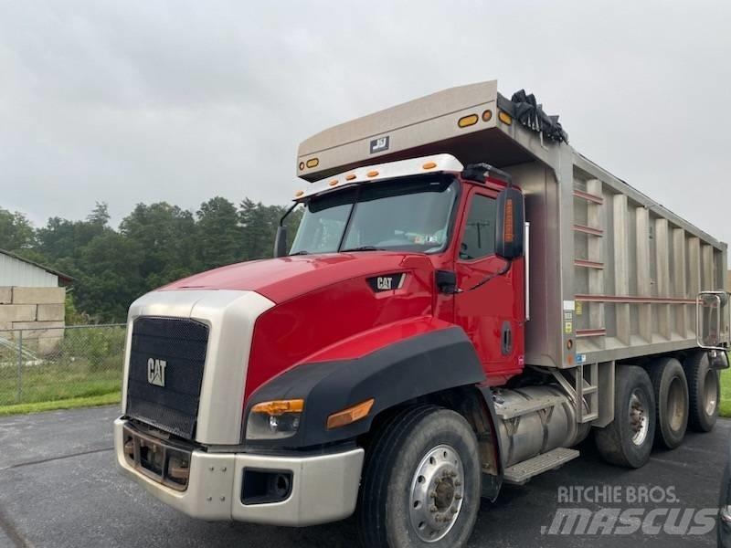 CAT CT 660 Autobasculanta