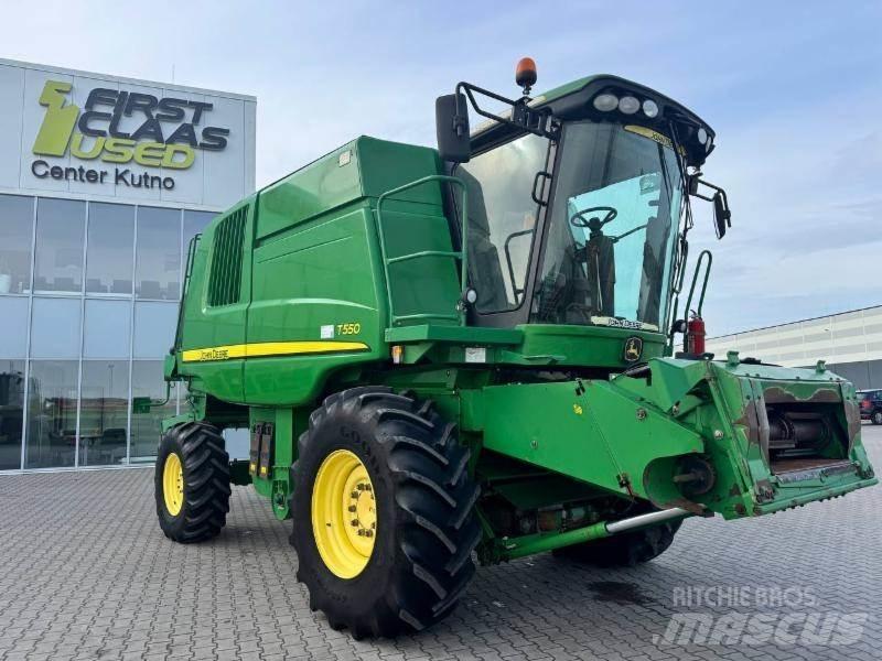 John Deere T 550 Combine de secerat