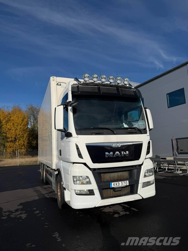 MAN TGX 26.480 6x2 Autocamioane