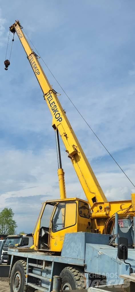 Krupp KMK 2025 Macara pentru orice teren