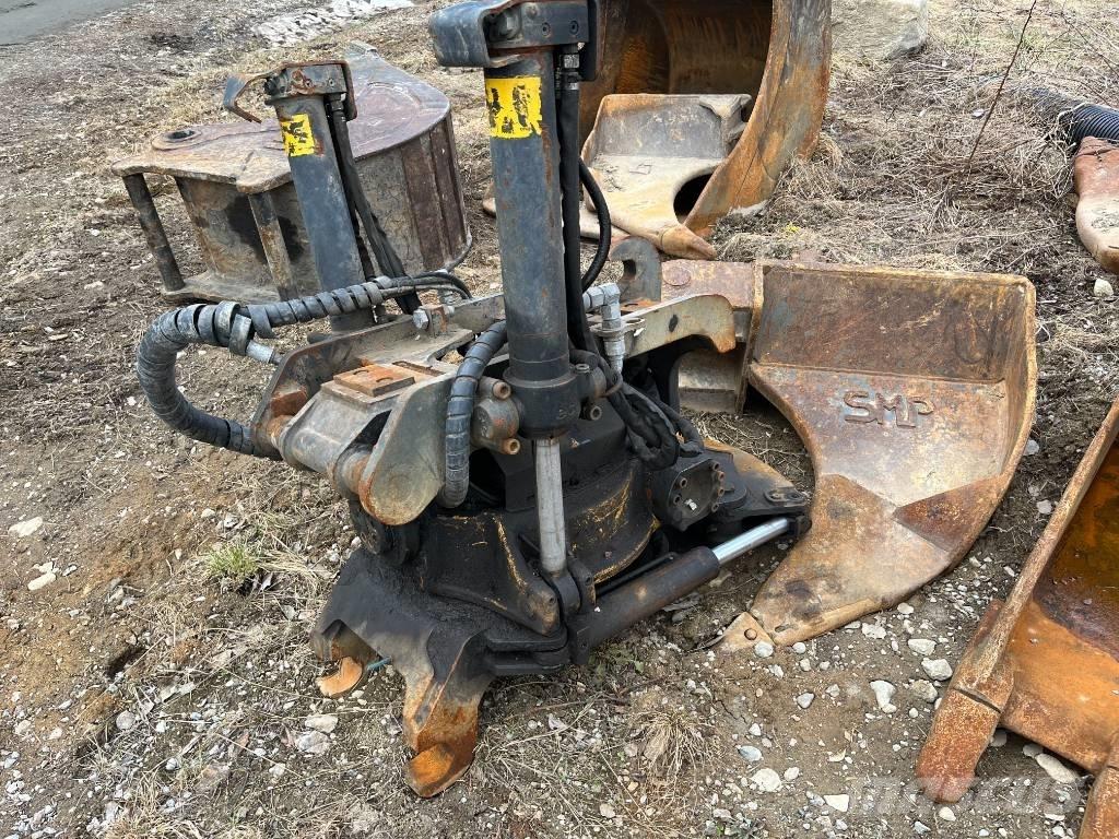 Hyundai HX 235 LCR Excavatoare pe șenile
