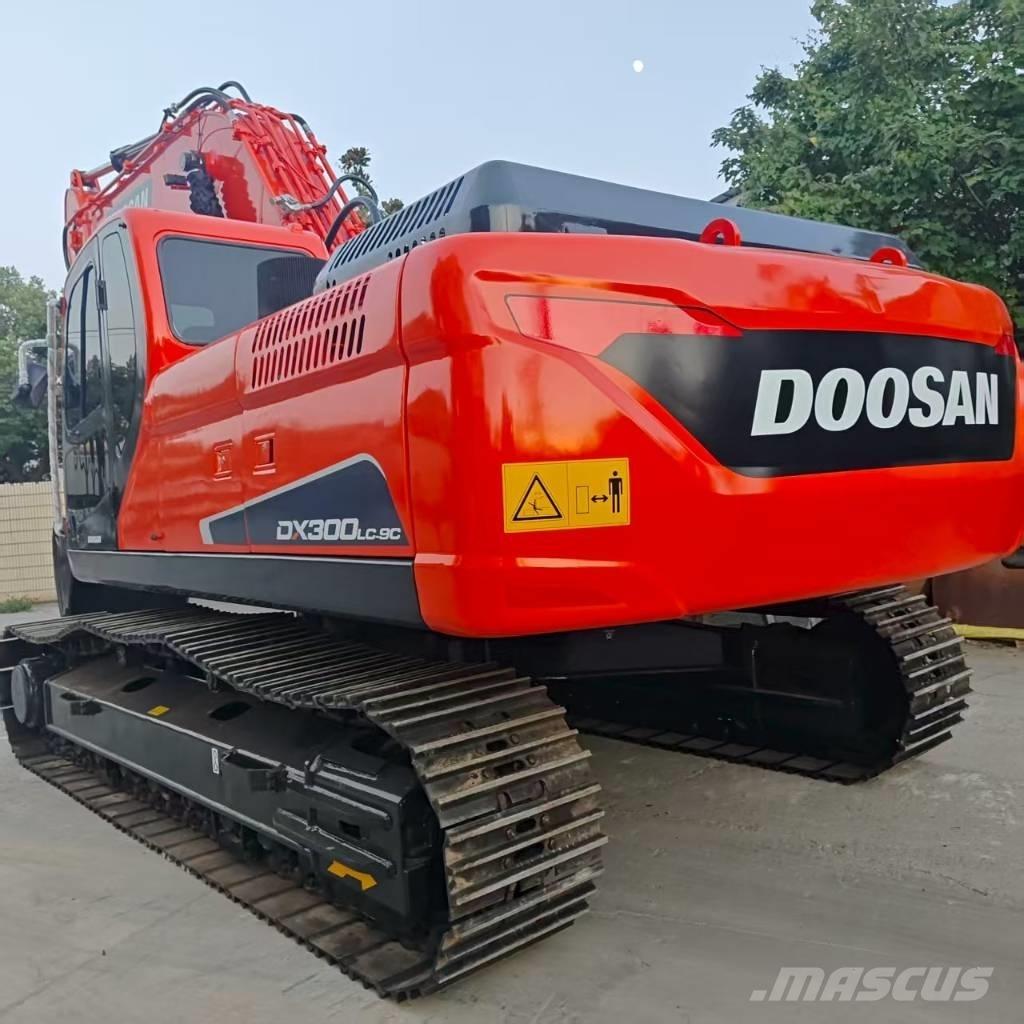 Doosan DX 300 LC Excavatoare pe șenile
