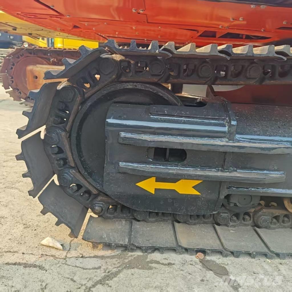 Doosan DX 300 LC Excavatoare pe șenile
