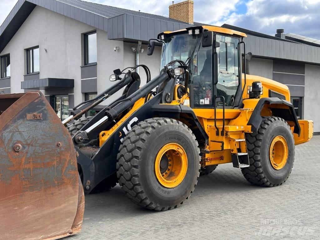 JCB 457 HT T4F Incarcator pe pneuri