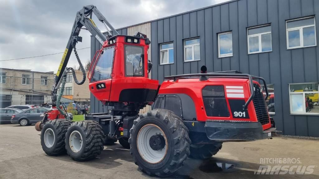 Komatsu 901 Combine forestiere