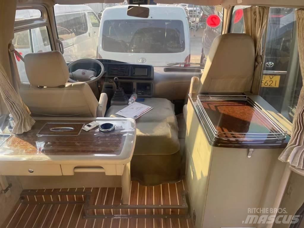 Toyota Coaster Autobuze intercity