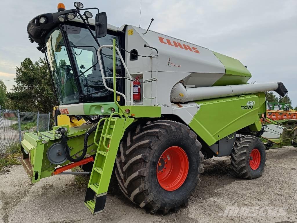 CLAAS Tucano 480 Combine de secerat