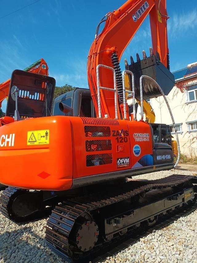 Hitachi ZX 120 Excavatoare 7t - 12t