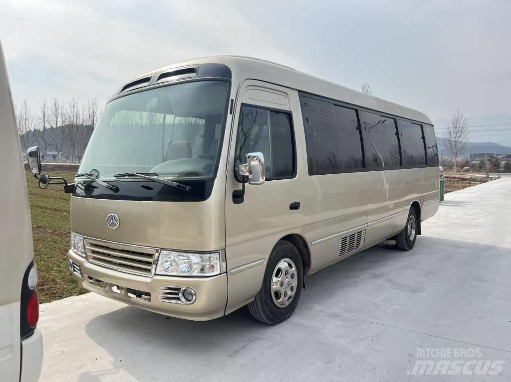 Toyota Coaster Autobuze intercity