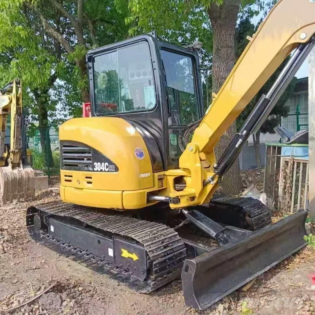 CAT 304 CR Mini excavatoare < 7t
