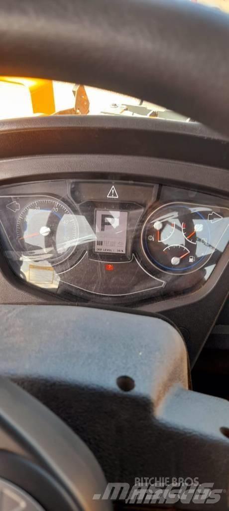 Hyundai HL 975 Incarcator pe pneuri
