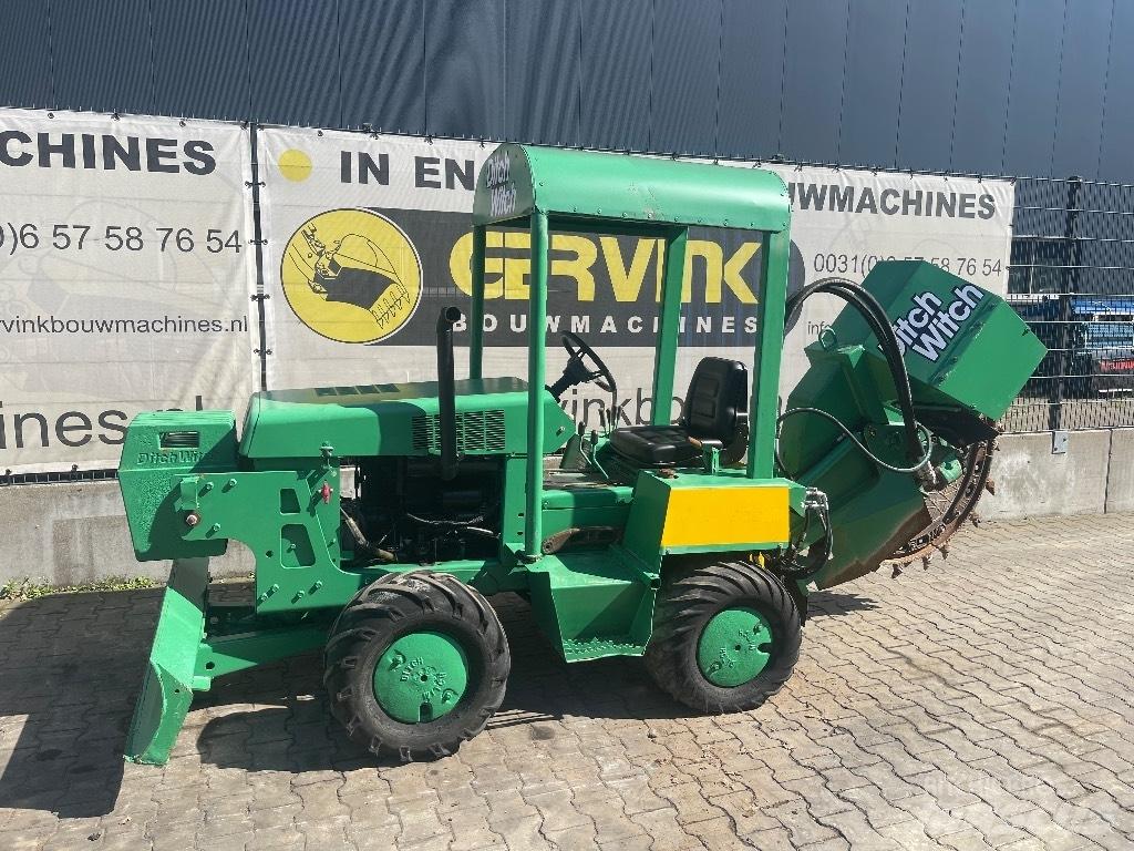 Ditch Witch 3500 DD Excavatoare de santuri