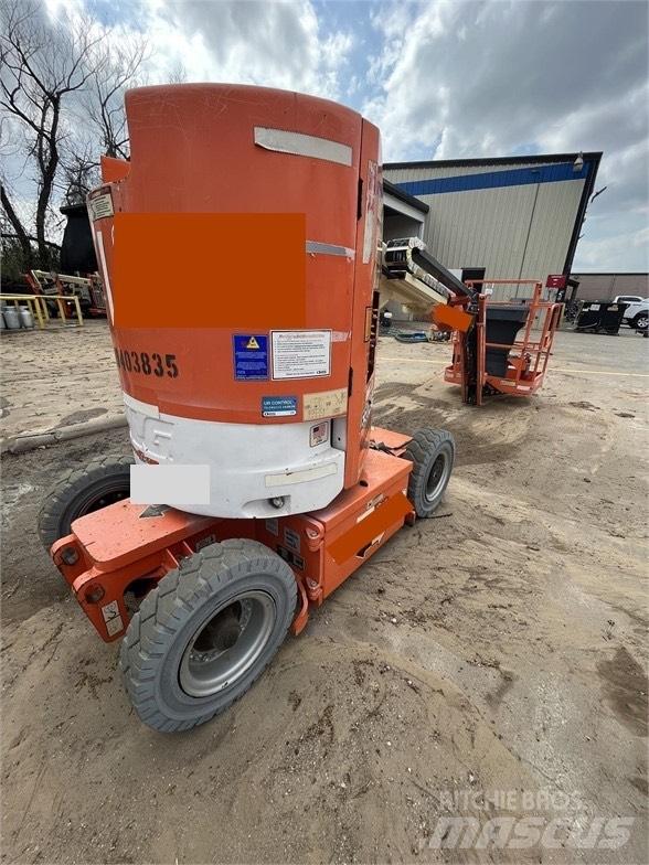 JLG E 300 AJP Platforme foarfeca
