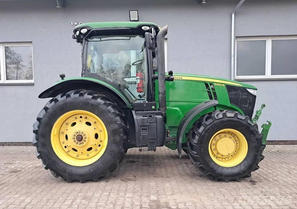 John Deere 7200 R Tractoare