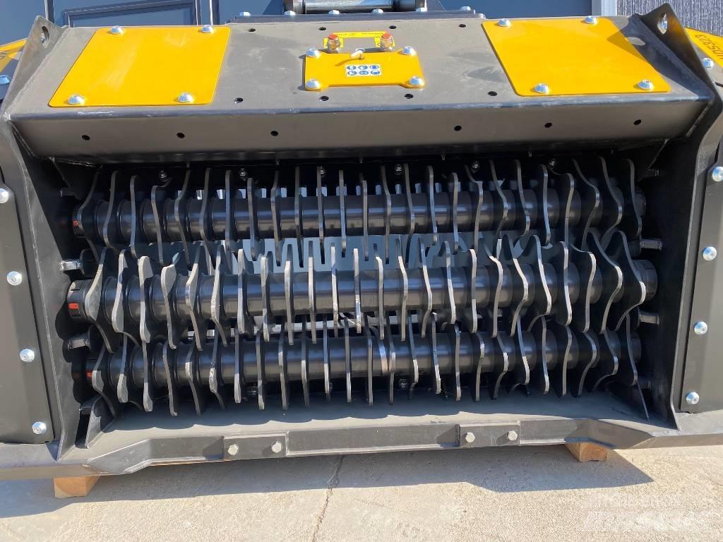 MB Crusher HDS323 cupa de excavat cu cernere