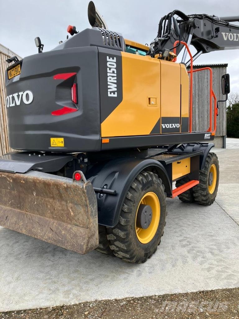 Volvo EWR 150 E Excavatoare cu roti