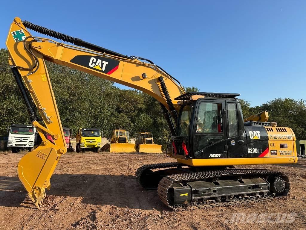CAT 320 DL Excavatoare pe șenile
